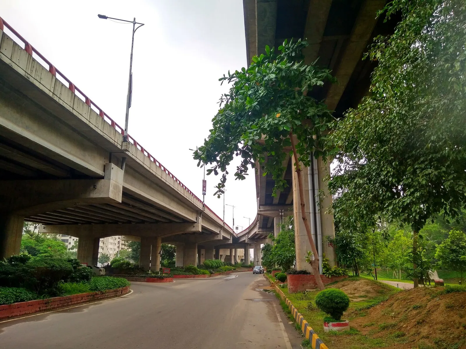 রাজধানীর বনানী উড়ালসড়ক