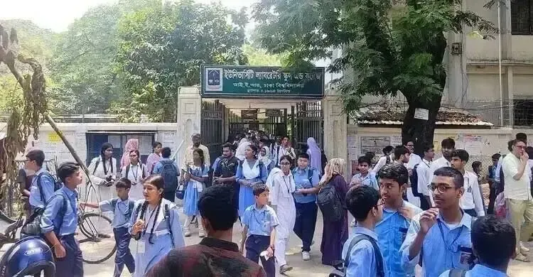 টানা ছুটি শেষে আজ খুলছে প্রাথমিক-মাধ্যমিক বিদ্যালয় ও মাদরাসা
