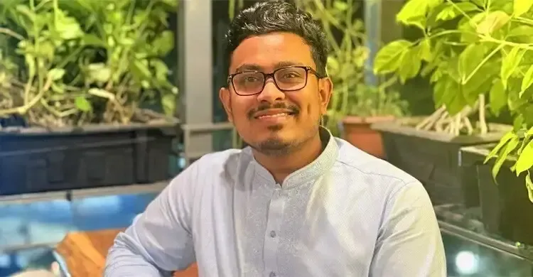 ক্রসফায়ারের অনুমতি চাওয়ার বক্তব্যের প্রতিবাদ জানালেন ডাকসু ভিপি সাদিক