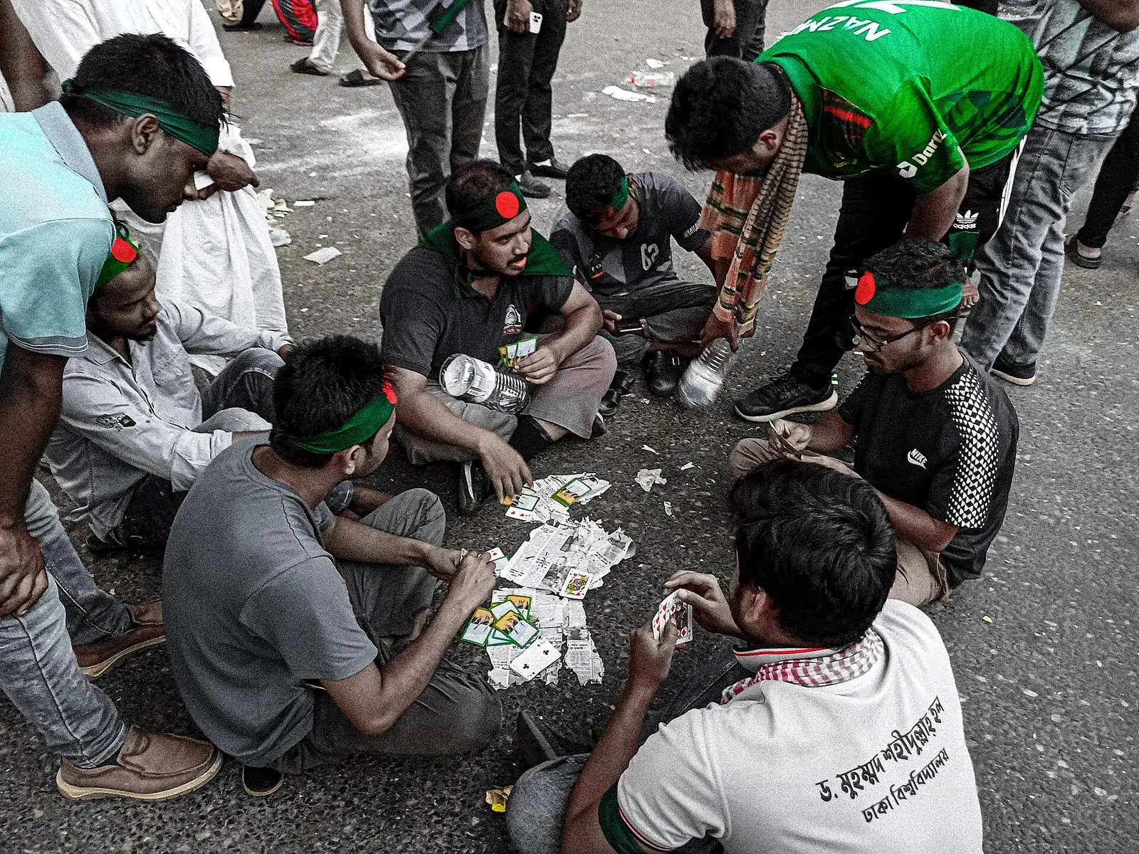 রাজধানীতে রাজপথে আন্দোলন