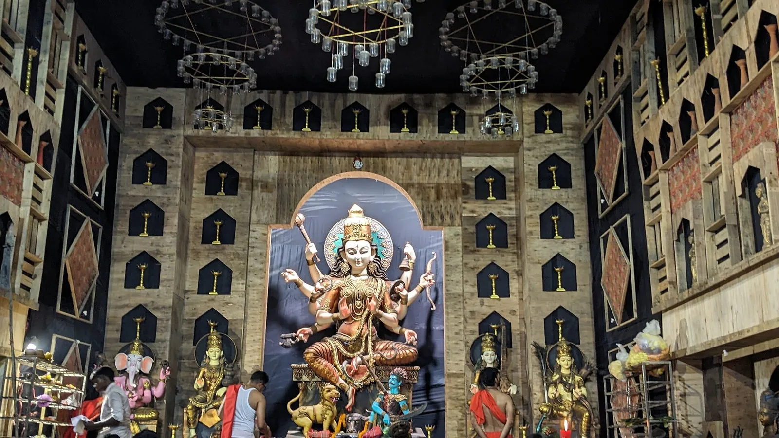 শারদীয় দুর্গোৎসবের প্রতিমা