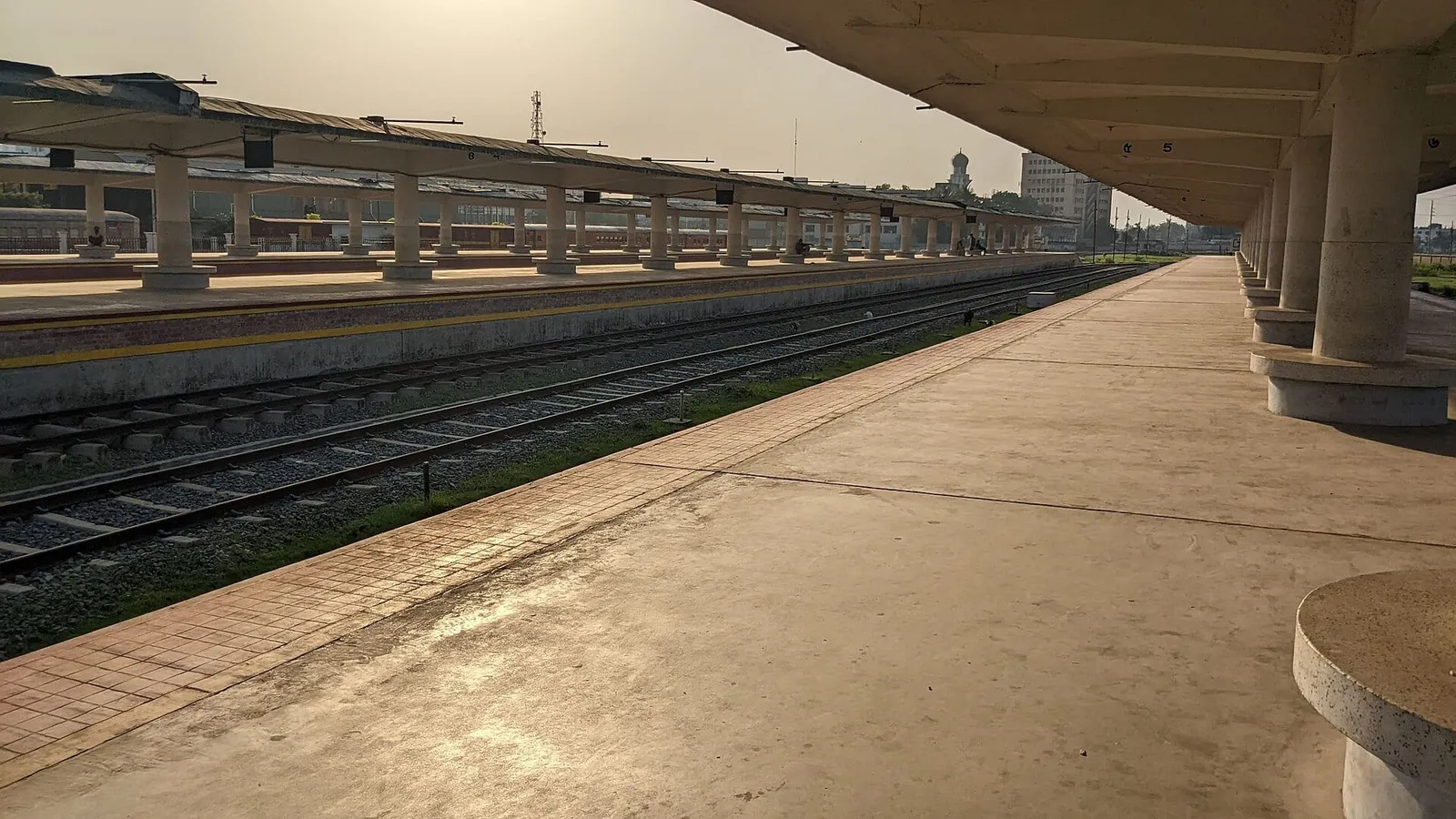 খুলনা রেলস্টেশন