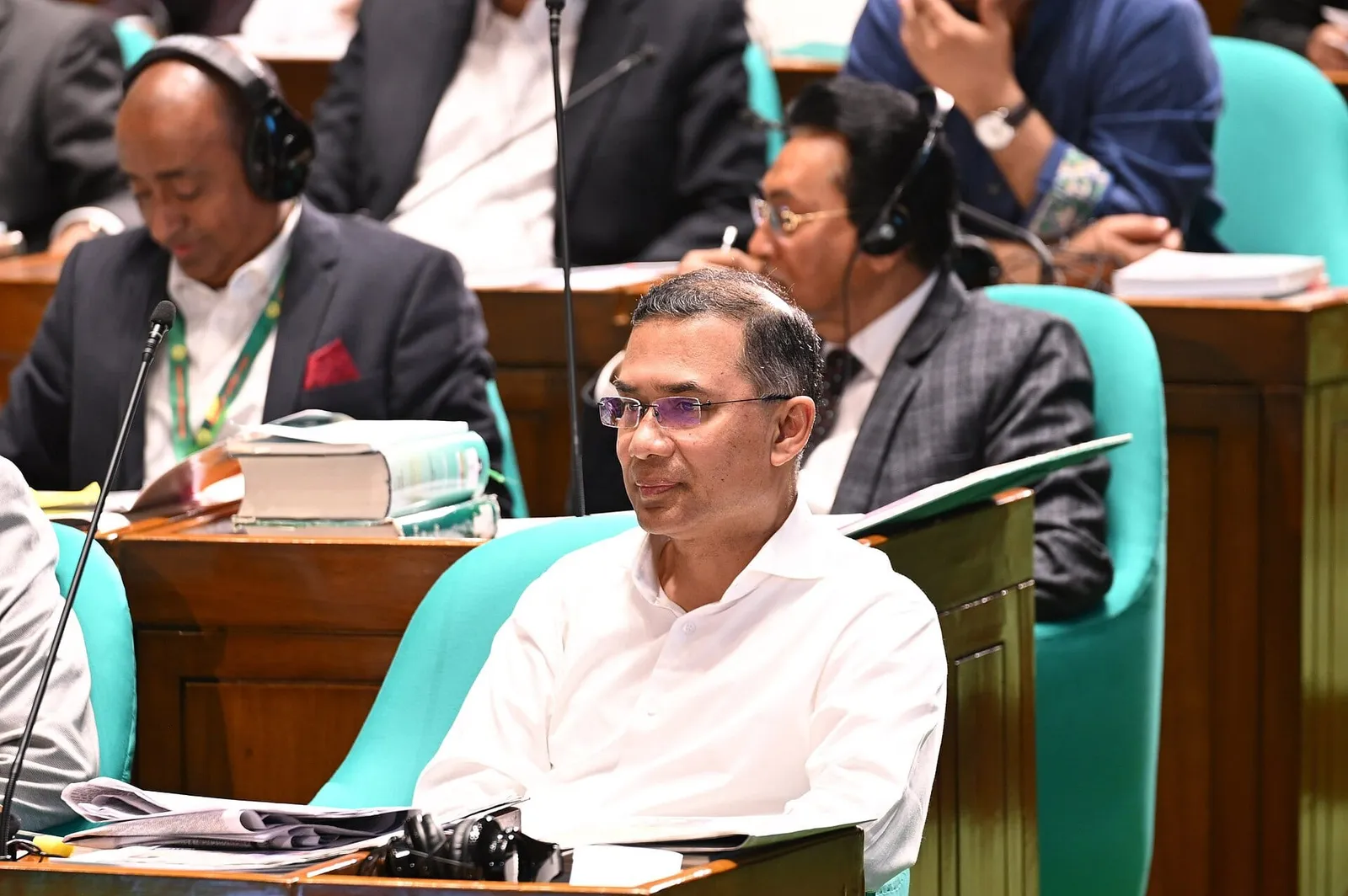 জাতীয় সংসদে সংসদ সদস্যরা
